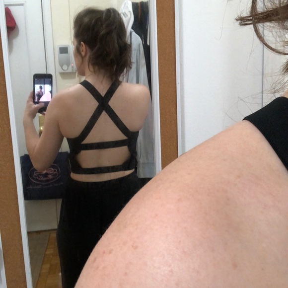 Tibi crop top with cut out back - Picture 3 of 5